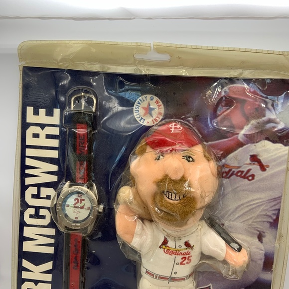 Vintage SEALED Cardinals Mark Mcgwire Bean Bag & Watch Collectibles - Picture 8 of 12